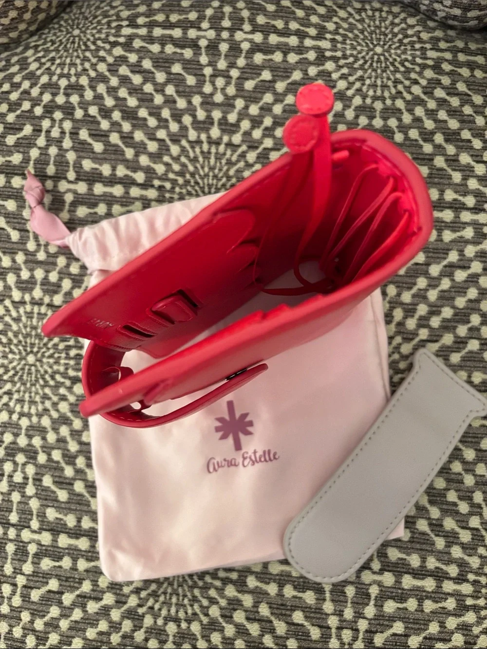 Aura Estelle Passport Size Travelers Style Planner Cover Cherry Red & dustbag
